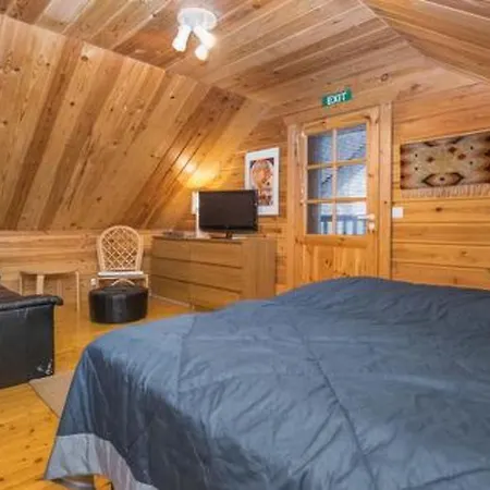 Holiday 6645, Iso-naappilan Lomamokit * Vääksy